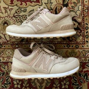 New balance 574 rose gold dusty pink womens 7.5
